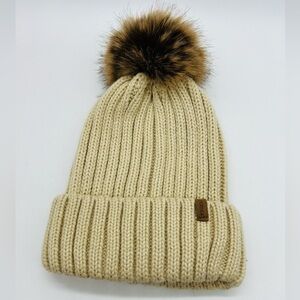 FURTALK WOMENS BEIGE ACRYLIC RIBBED KNIT BEANIE WITH FAUX FUR POM PON